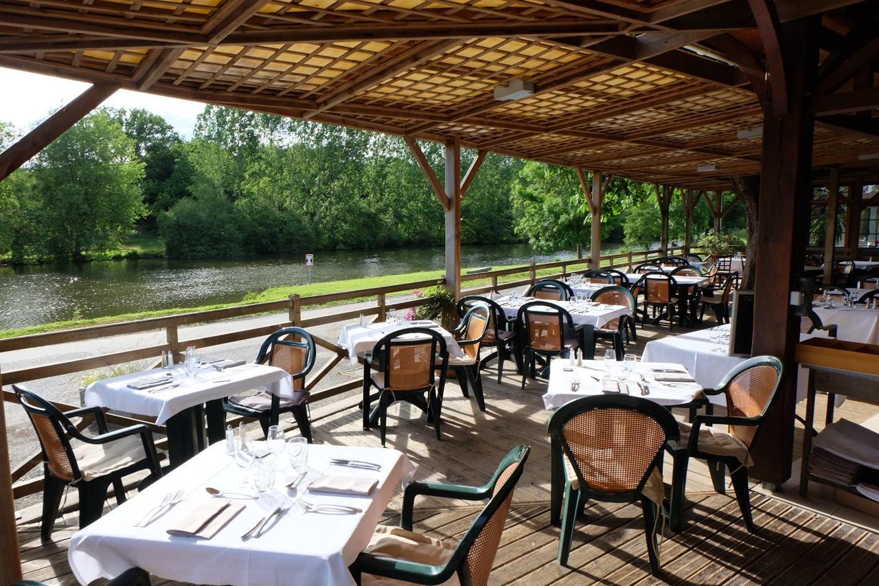 Hotel Restaurant Beau Rivage Mayenne Exterior photo